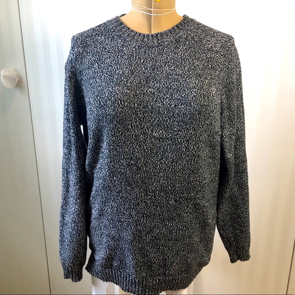 H&M Divided gray black white heathered long crew neck loose knit sweater Size M